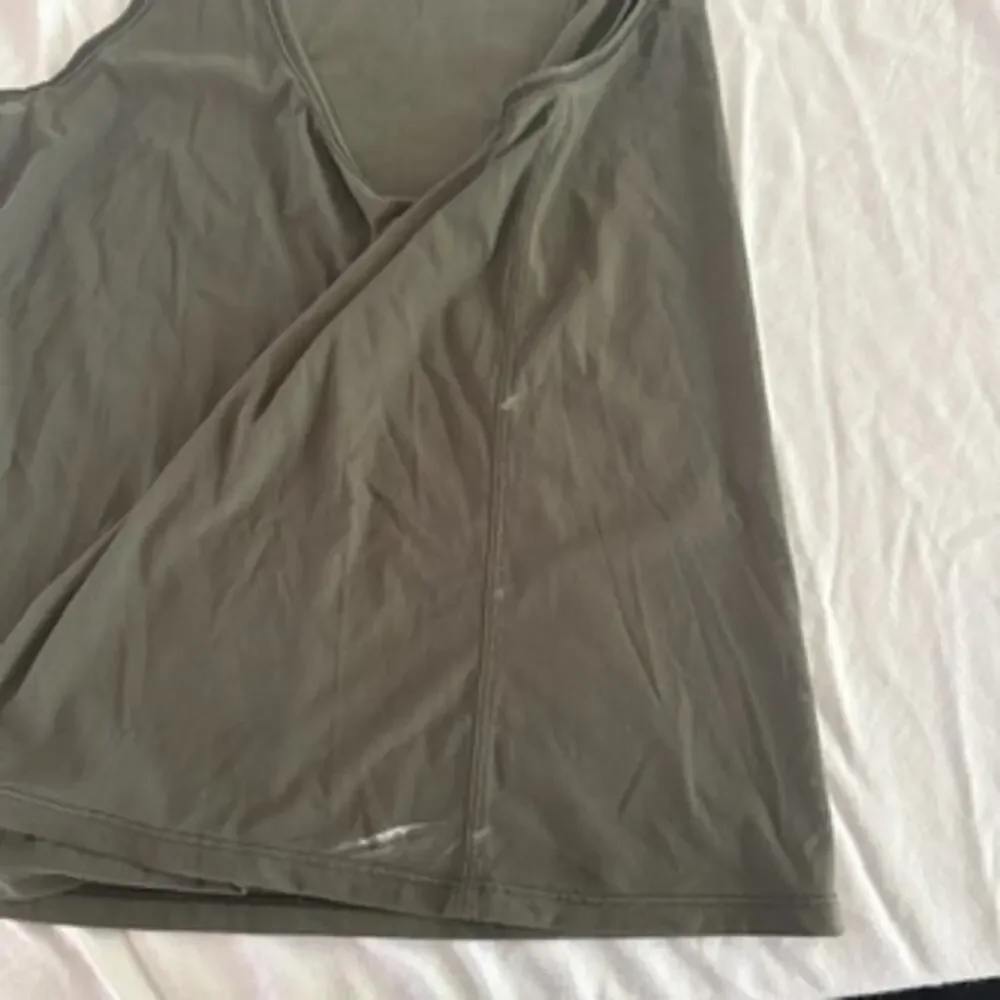 Lululemon scoop back tank top